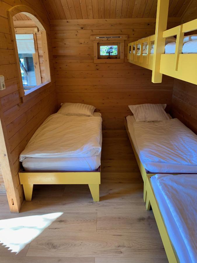 The Bee - Trekkershuts & Apartment Opperdoes Dış mekan fotoğraf