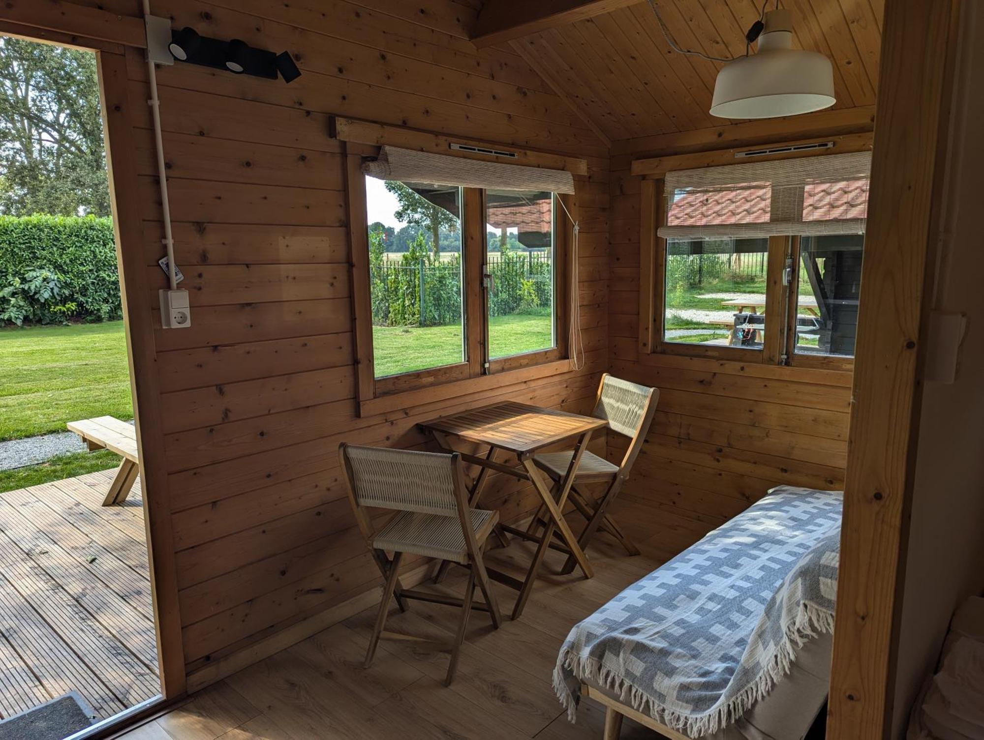 The Bee - Trekkershuts & Apartment Opperdoes Dış mekan fotoğraf